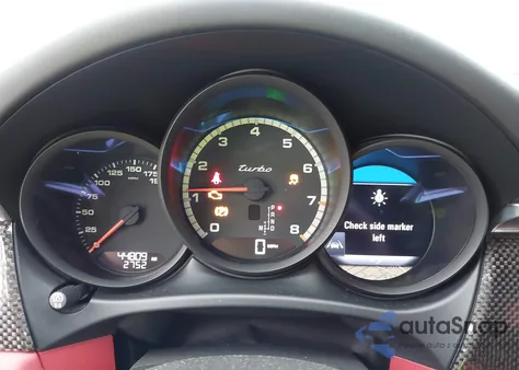 2016 Porsche Macan Turbo z USA, uszkodzony, nr VIN WP1AF2A53GLB94135